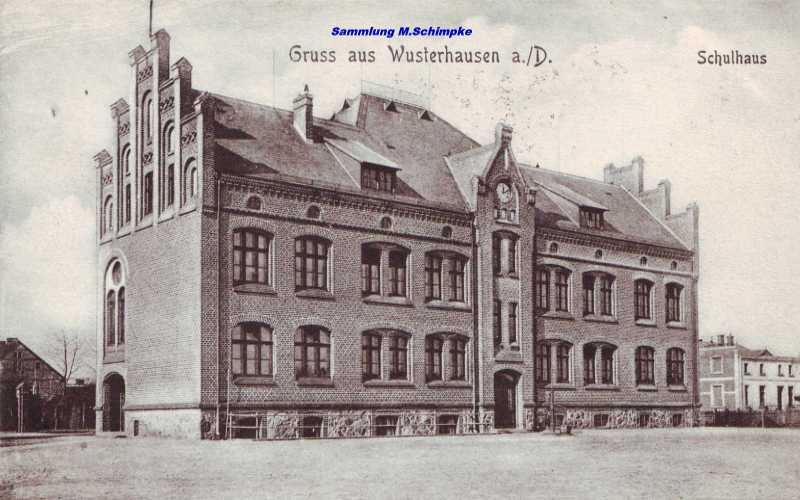 Rückfront der Stadtschule